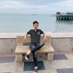 Tấn Tấn Lê