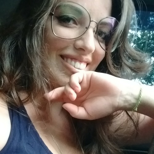 Carla Gil’s avatar