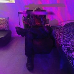 ╭∩╮(︶︿︶)╭∩╮