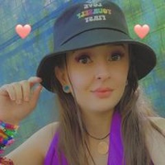 Nicole B