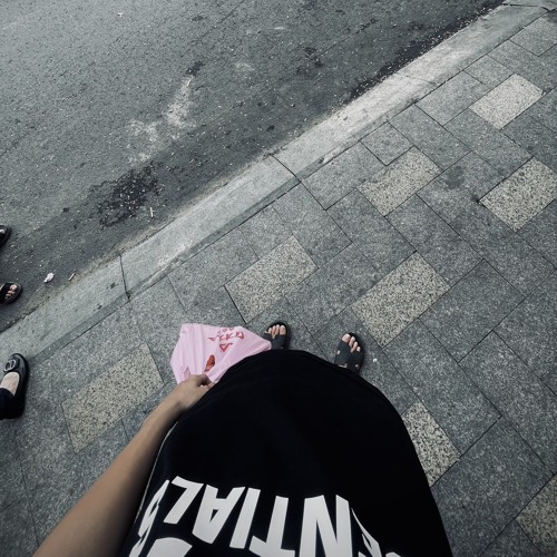 Nguoi Co Thuong Ft Hong Nhan Dang Khoi Remix.mp3