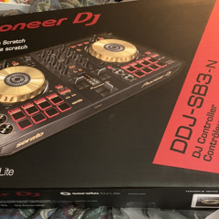 DJ LISA L❤️VE