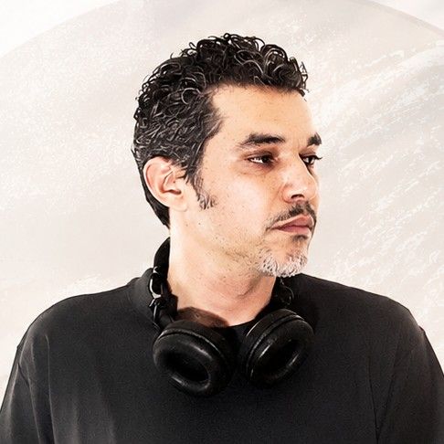 DJ Maestro