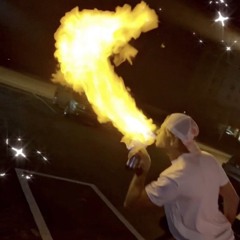 DJTILT