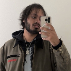SHIRTSTUCKEDIN
