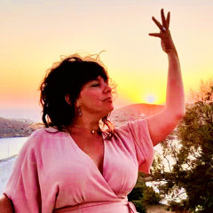 CorinneAliceInWonderland