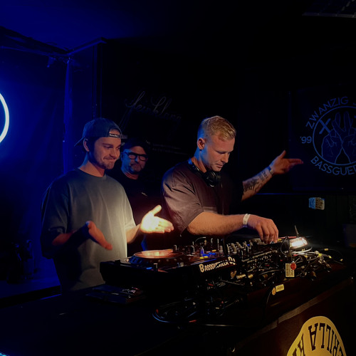 DnB Essentials 1 hour DNB mix by JawzDNB