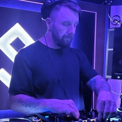 Darren Proctor(DAZZLE  P )