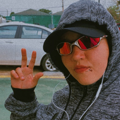 TAM MOURA
