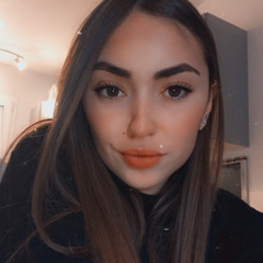 Mona Van Ghelue