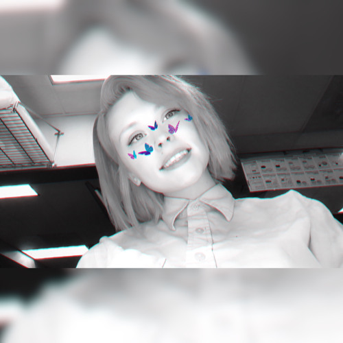 Lizzy Love’s avatar
