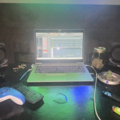 DJ