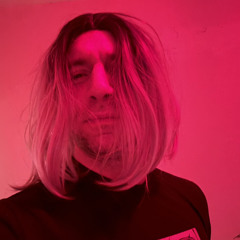 Vi