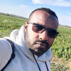 كتير بحلم احمد الصادق