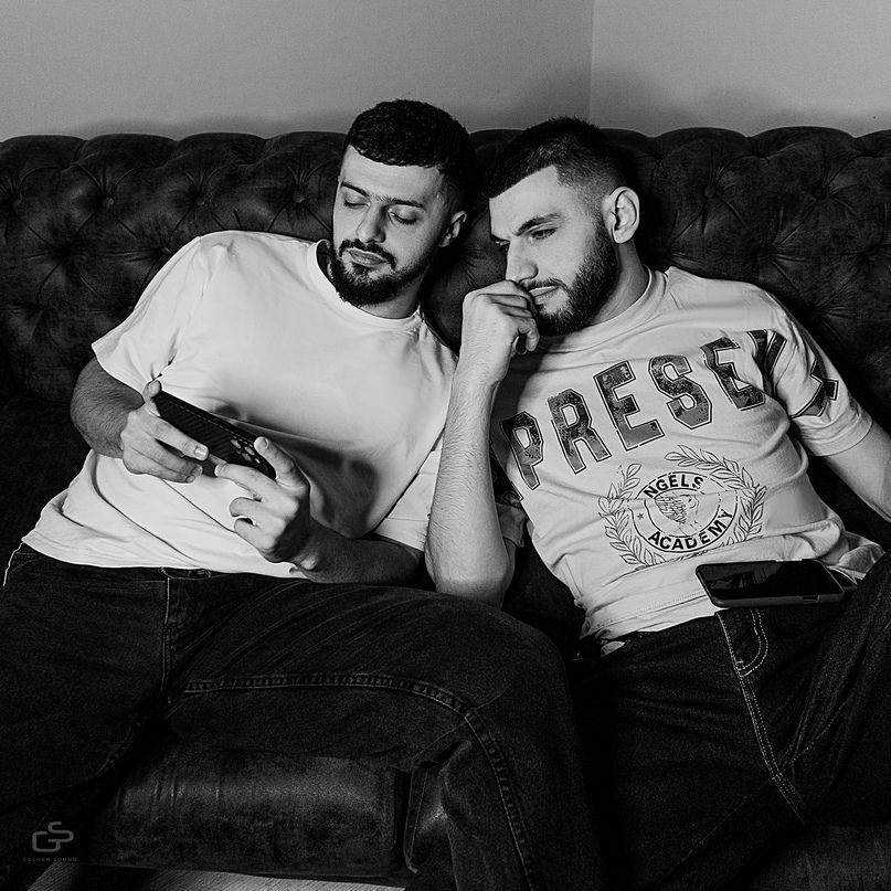 Jakone & A.V.G