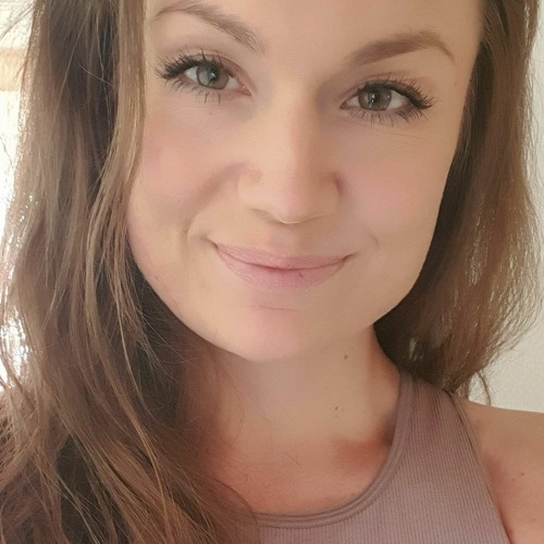 Emmeline Cammille Noriel Ayaskov’s avatar