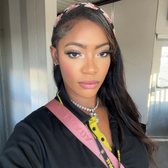 -Glizz👱🏽‍♀️