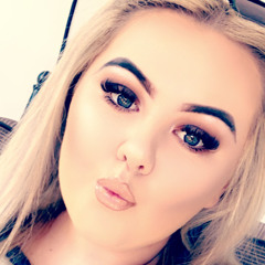 Katie Louise Brown xo