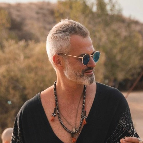 Enjoy the tunes by Cheni