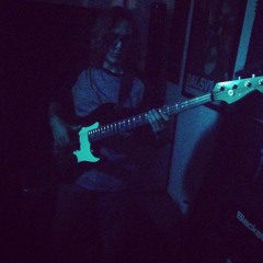 jakeplaysbass