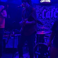 Kiss to Send Us Off [Argentina]