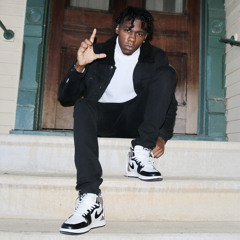 Quilly Hoemuchh