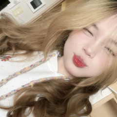 Mai Hoàng
