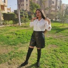 Julia Ayad