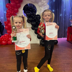 holl    xo.    p r i n n c e s s 🥰