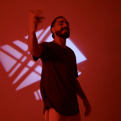 VAN MUNEER PRODUCTION