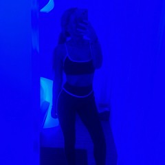 Keeley Brown🍸🪩🍒🐆🖤