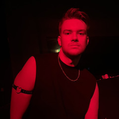 TØM