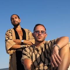 Laureano & Sam Oui