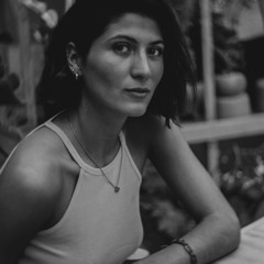 Andrea Lara