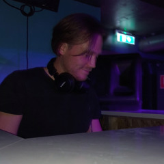 JØRGEN BUGGE