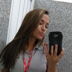 Fabi Gomes