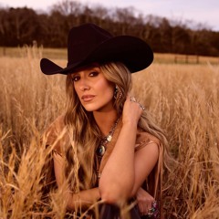 Lainey Wilson