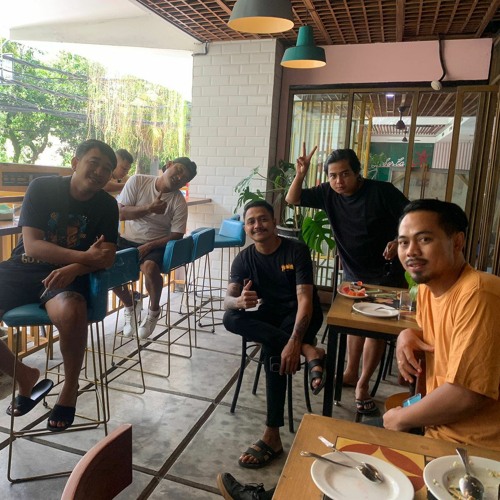 BAGUS WIRATA  LANGGENG RIWEKASAN  Official Music Video .mp3
