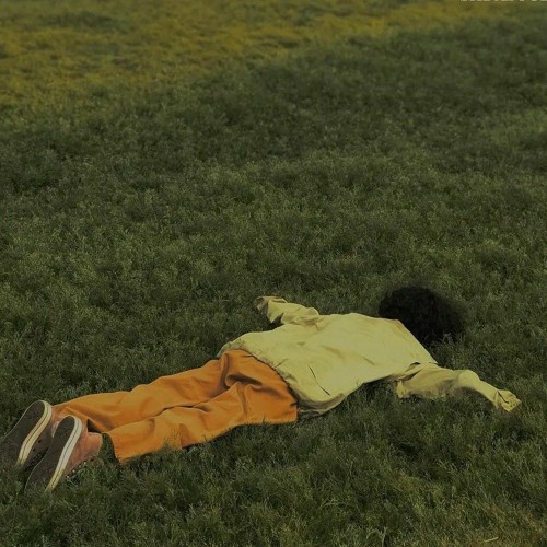 Có một người đã đứng chờ em tối nay