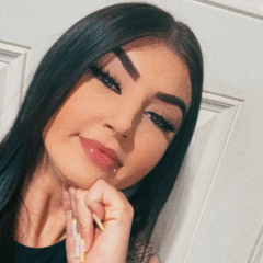 selina.nikki;