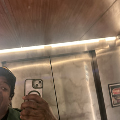 User 810478565
