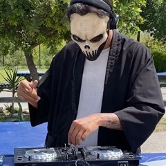 H K N