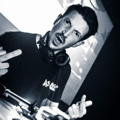 DJ EXIT’s avatar