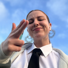 ellallloyd03