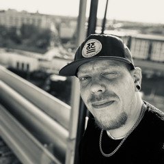 Shadows in the Night.mp3