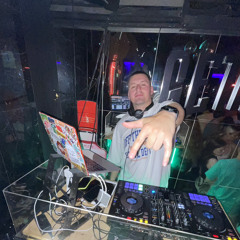 Vitgar DJ