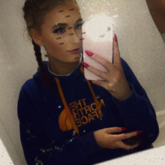 Luciedevon26