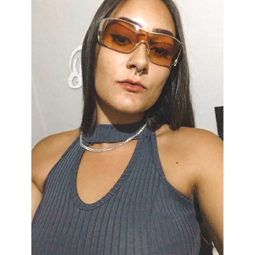 Paulinha Alves’s avatar