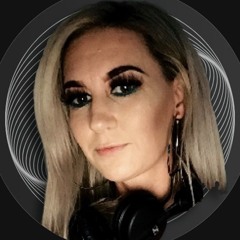 Dj Kristina Tucker