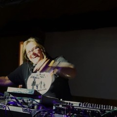 Aunty Techno
